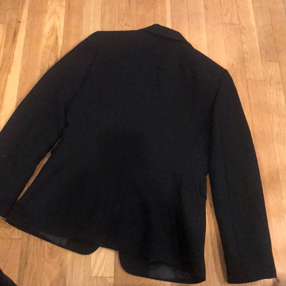 Tahari black blazer - Size 8 - Picture 4 of 4